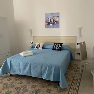 2* Bed & Breakfast La Casetta Di Mavi