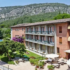 Hotel Gabbiano - Garda Collection