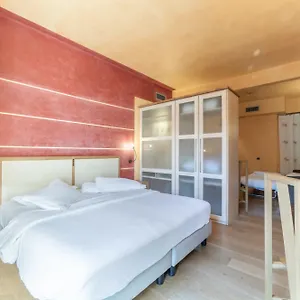 Hotel Hotiday Discovery -